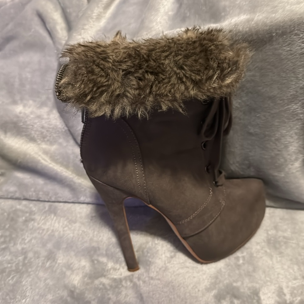 JustFab lace up fur booties - Picture 3 of 4